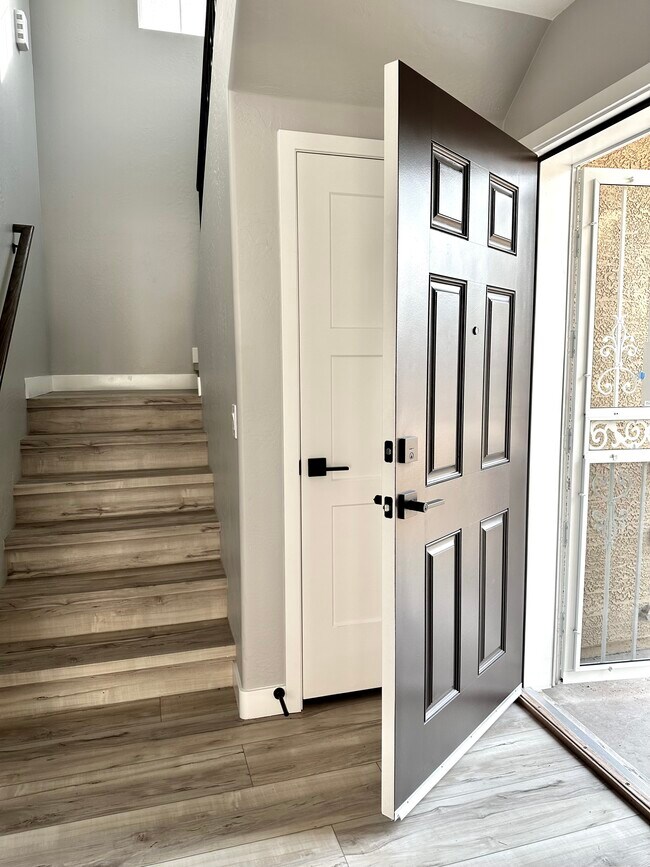 Bienvenido a casa, a una vida de lujo. - 34948 N 30th Ave