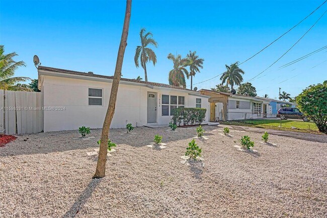 Building Photo - 4296 SW 49th St