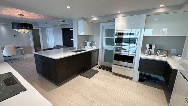 Foto del edificio - 333 NE 21st Ave