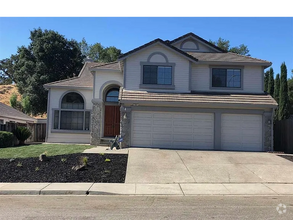 Building Photo - 564 Columbia Creek Dr