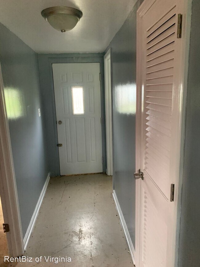 Building Photo - 3 br, 2 bath House - 5838 Plantation Road