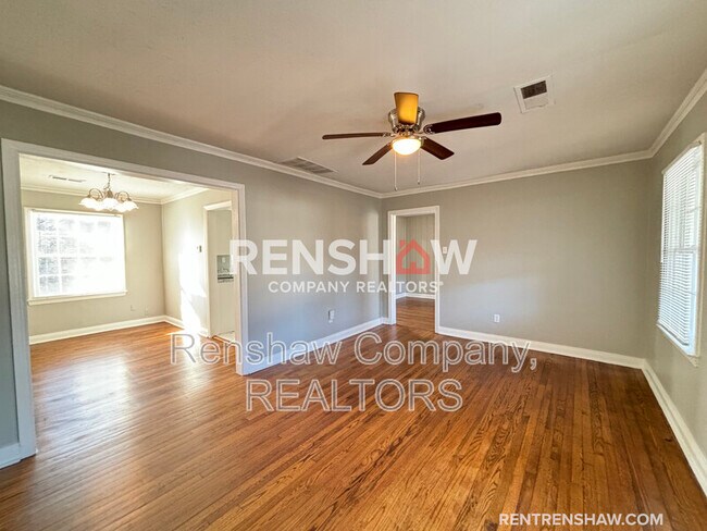 Foto del edificio - 1078 E Walthal Cir