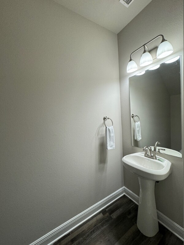 Foto del edificio - 9676 Nature Creek Blvd