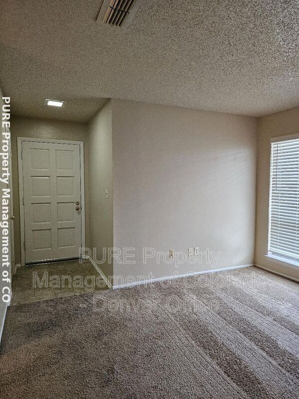 Photo - 2390 E Fremont Ave Apartment