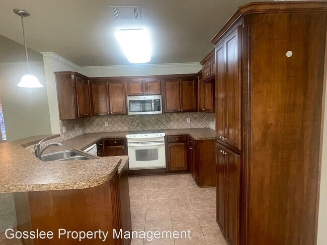 Foto del edificio - 3 br, 2 bath House - 122 Satinwood Circle