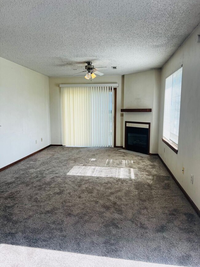 Foto del edificio - Fresh on the Market – Don't Miss This Char...