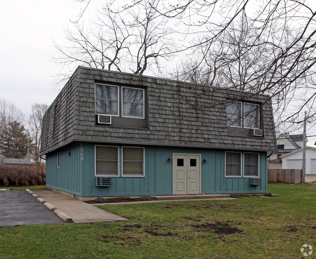 Foto del edificio - 724-728 E Clark St