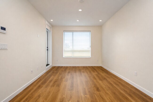 Photo du bâtiment - 3100 272 St