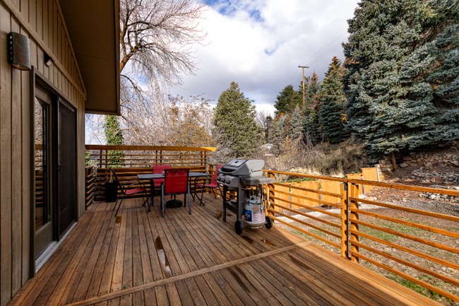 Foto del edificio - 8971 Alpen Way