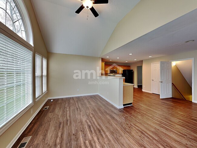 Foto del edificio - 22 Woodsong Ct