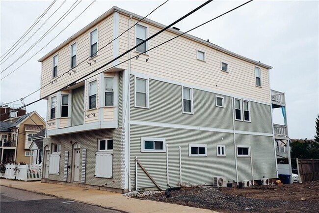 Foto del edificio - 603 Thames St