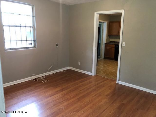 Foto del edificio - 5939 Droad St