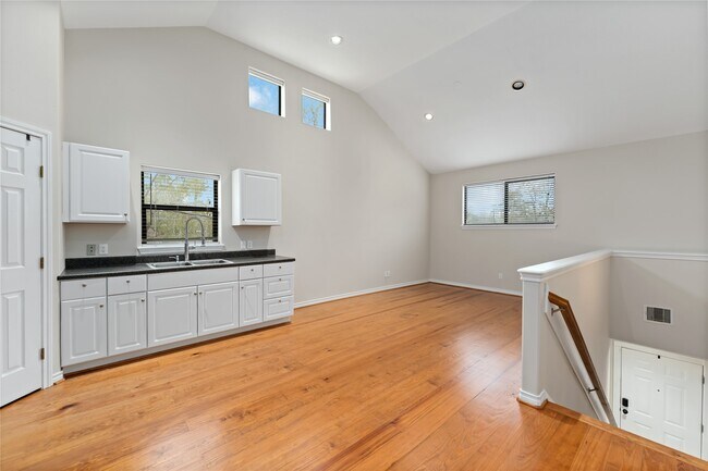 Foto del edificio - 24527 Appian Ridge