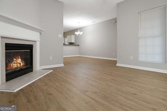 Foto del edificio - 7230 Oakley Ct