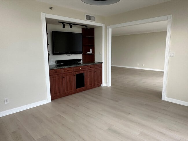 Foto del edificio - 3510 Oaks Way