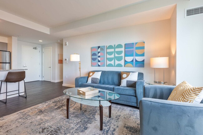 Building Photo - 505 Congress St