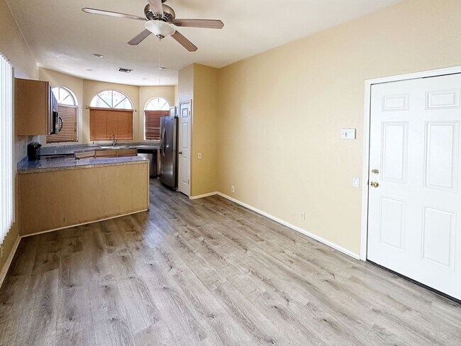 Foto del edificio - Coming Soon! Scottsdale Home 3/2 Bed/Bath - Available Now!