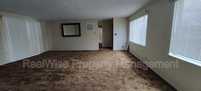 Building Photo - 3089 NE Follett St