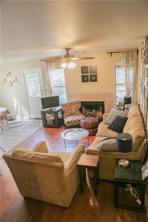 Foto del edificio - 1708 E 17th St