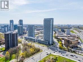 Building Photo - 2015 Sheppard Ave E