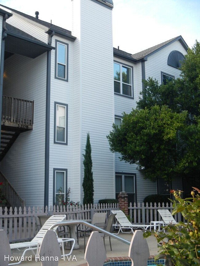 Building Photo - 2 br, 2 bath House - 3208 Jade Court #201