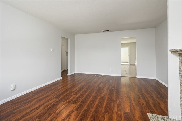 Building Photo - 2295 N Tustin St