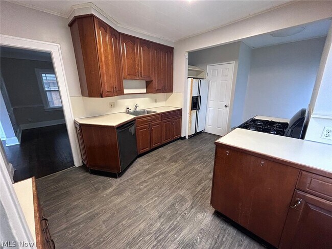 Building Photo - 3608 Blanche Ave