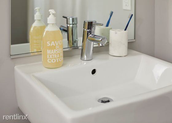 Foto del edificio - 2605 Cottage Ln