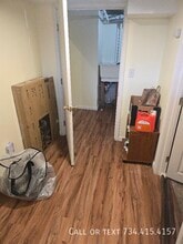 Building Photo - 430 S 4th Ave