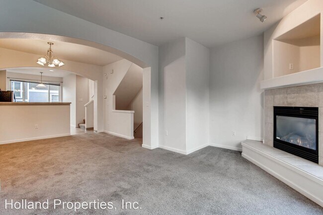 Building Photo - 2 br, 2.5 bath House - 8530 SW 147th Terra...