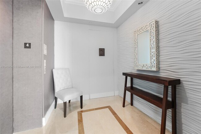 Foto del edificio - 10295 Collins Ave