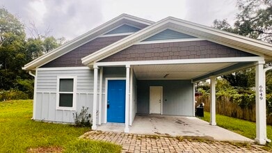 Building Photo - 6649 Osceola St
