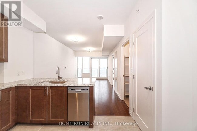 Photo du bâtiment - 805 Carling Ave