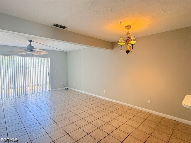 Foto del edificio - 1123 SW 48th Terrace