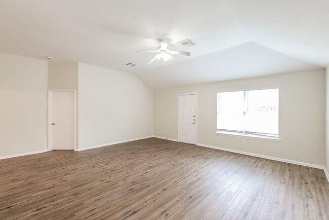 Foto del edificio - 12226 Scarlet River Dr
