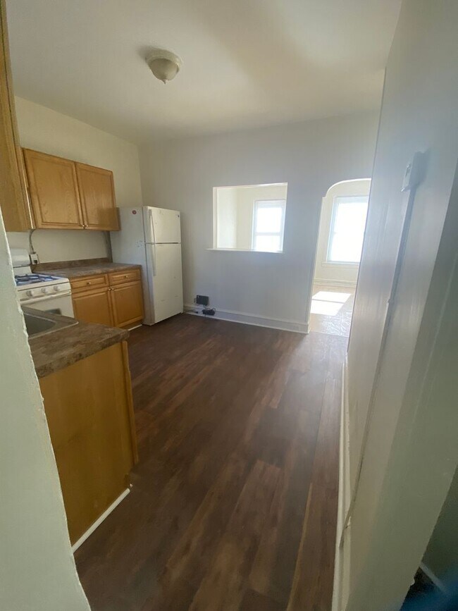 Foto del edificio - 3845 Poplar St