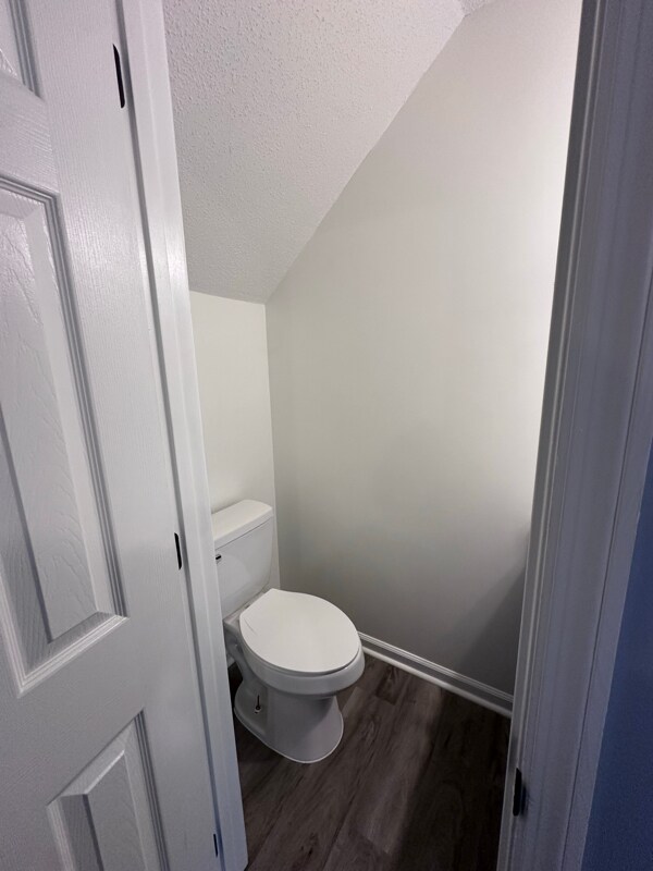 Building Photo - 123 Carson Dr