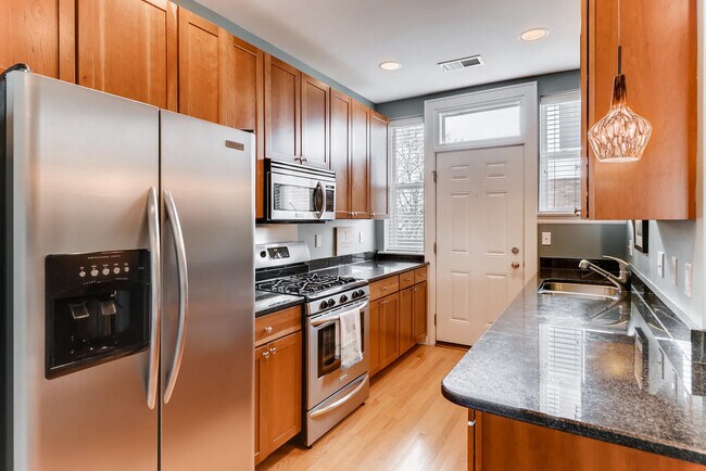 Foto del edificio - 4122 N Spaulding Ave