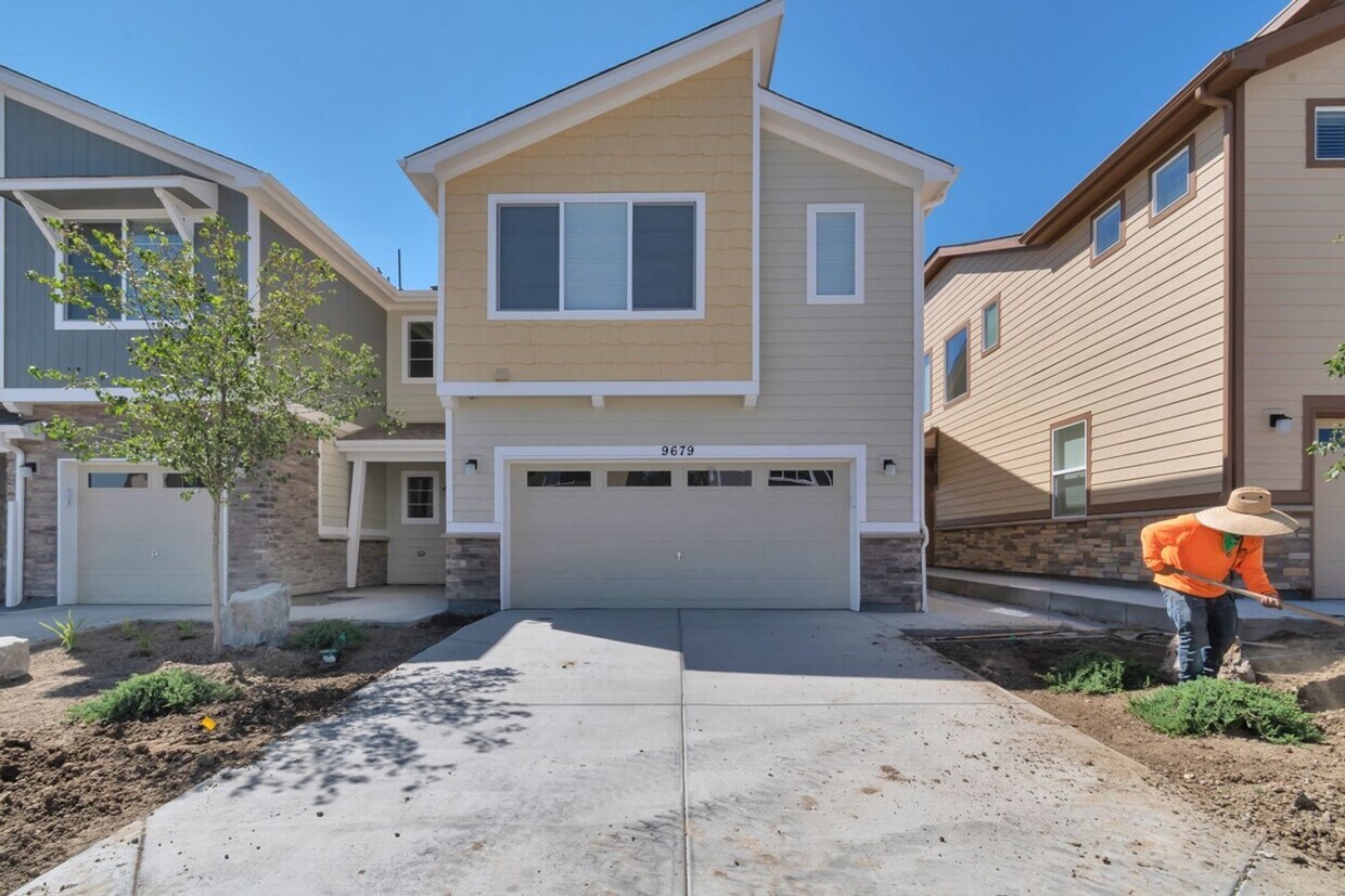 Photo - 9679 Albion Lane