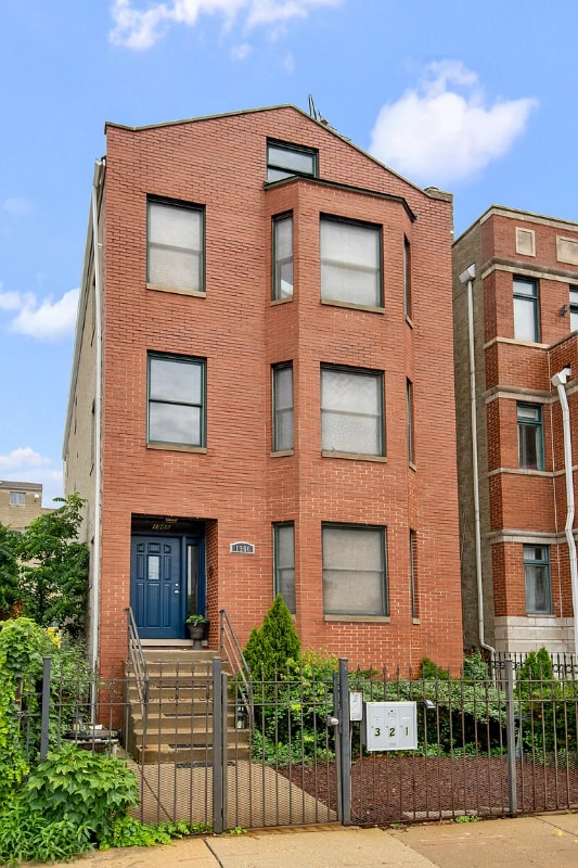 Photo - 1966 W Diversey Pkwy Apartment