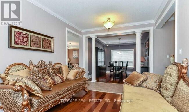 Photo du bâtiment - 1048 Zimmerman Crescent