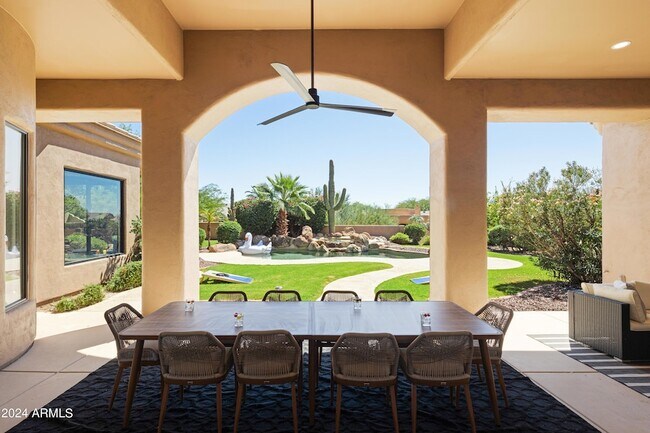 Foto del edificio - 12077 E Laurel Ln