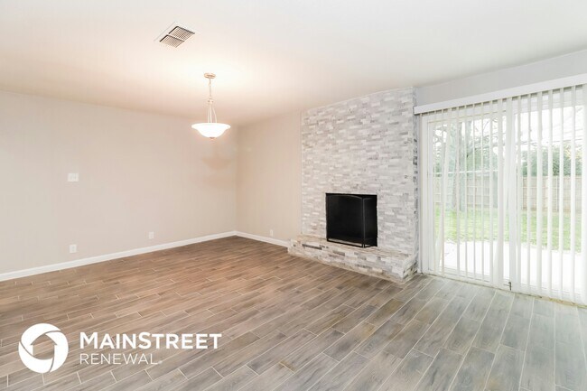 Building Photo - 1137 Desiree Ln