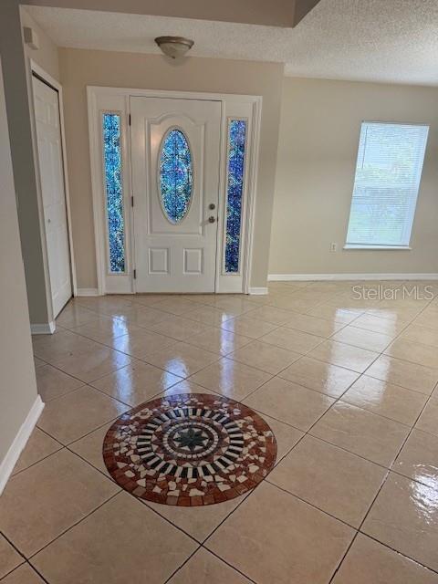 Foto del edificio - 744 Paris Dr