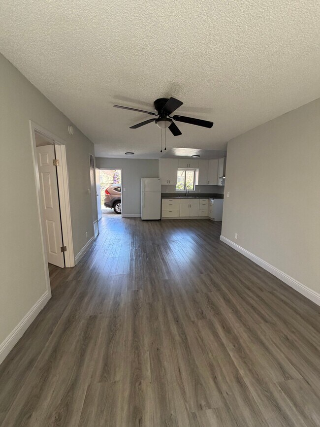 Foto del edificio - 2508 S West View St