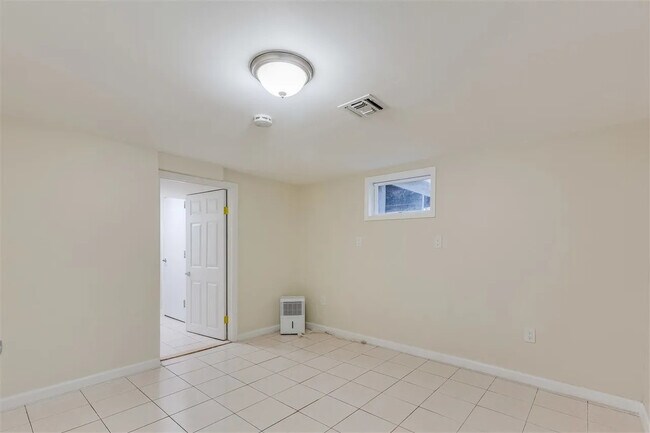 Building Photo - 1604 82nd St