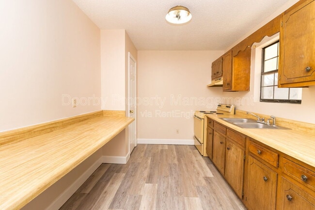 Photo - 5102 TN-58 Apartment