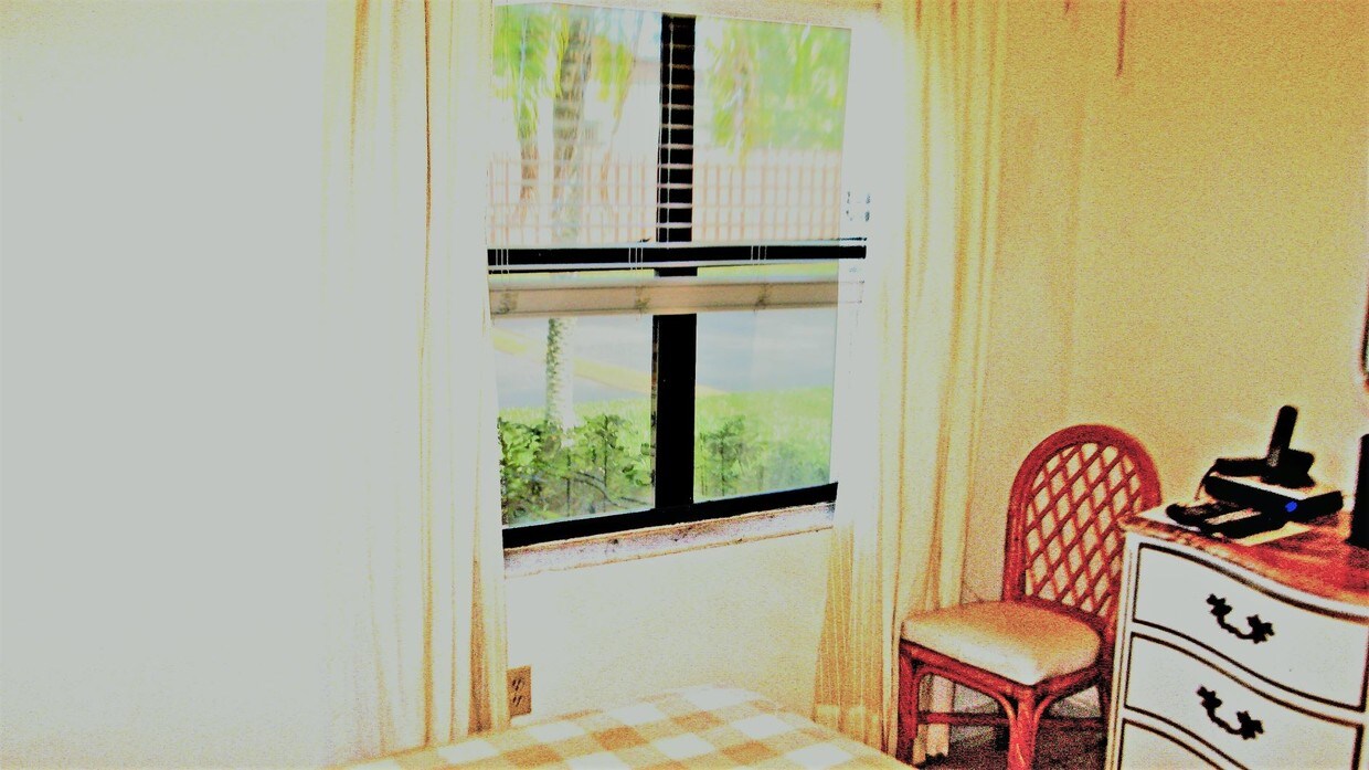Primary Photo - 560 SW 89th Ave