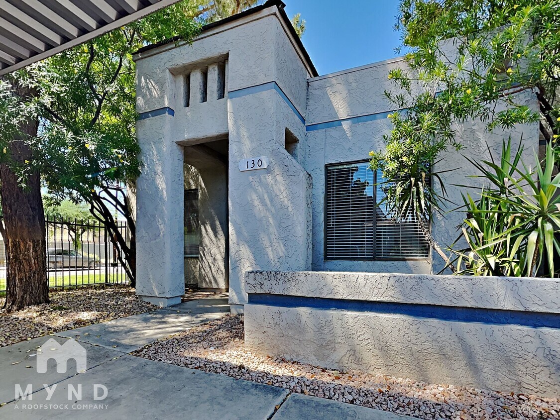 Primary Photo - 6230 N 33rd Ave