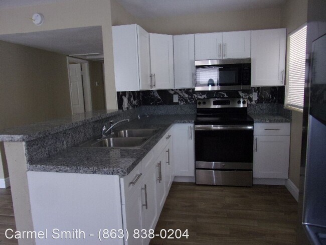 Building Photo - 3 br, 1 bath House - 715 Texas Ave